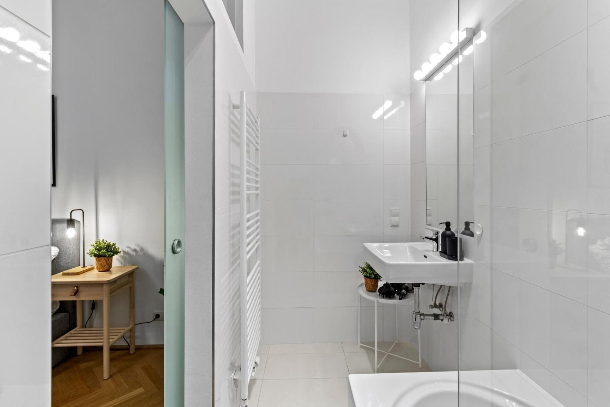 Cozy Vienna Apartments - 4 Min U6 Josefstaedterstrasse Εξωτερικό φωτογραφία